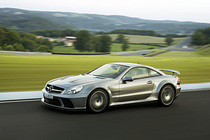 AMGのスペシャルモデル「SL65AMGブラックシリーズ」発表 【ニュース