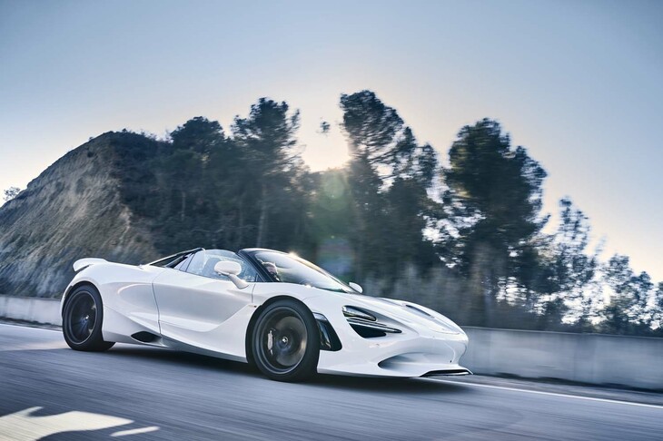 マクラーレン750Sスパイダー