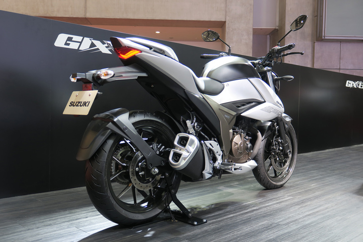 スズキ・ジクサー250