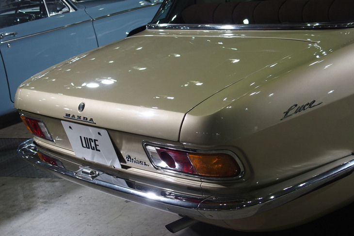 マツダ・ルーチェ1500（1966年）