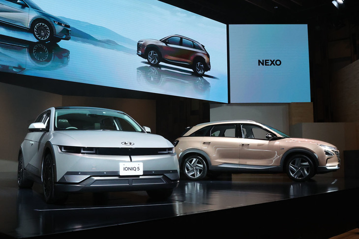 日本再上陸を果たしたヒョンデ。「アイオニック5」と「ネッソ」が導入されるものの、ヒョンデは年間販売台数700万台前後というフルラインメーカーであり、グローバルではもっとたくさんのモデルがラインナップされている。