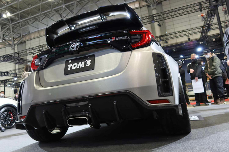 TOM'S GRヤリス コンプリート
