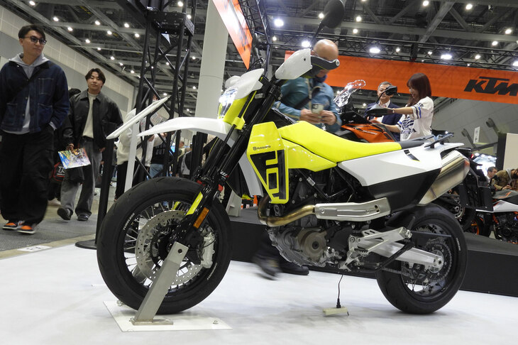 ハスクバーナ701スーパーモト