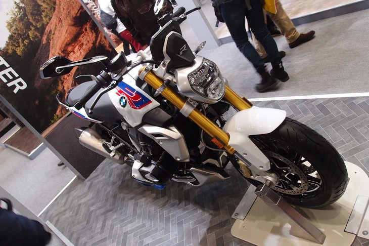 BMW R1250R