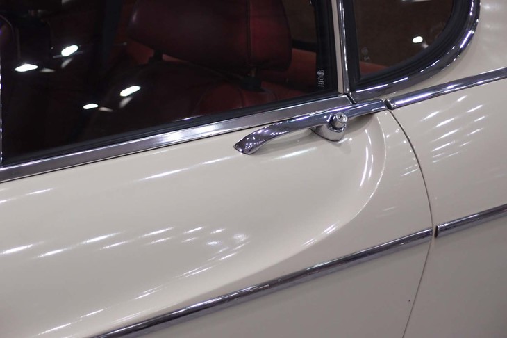 ボルボ1800E（1969年）／KLASSISK GARAGE