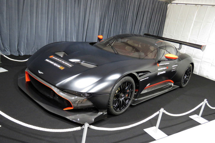 会場には新ショールームのオープンにあわせ、さまざまなモデルが展示されていた。こちらはサーキット専用のスペシャルモデル「アストンマーティン ・ヴァルカン」。