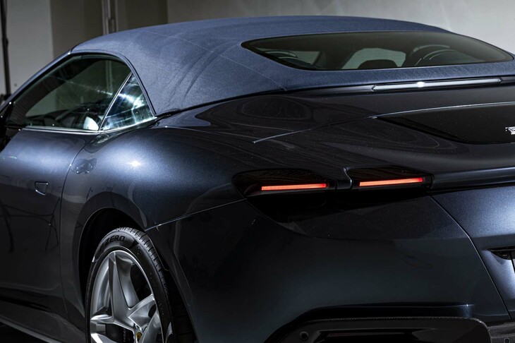 フェラーリ・ローマ スパイダー（ソフトトップ＆リアショルダー）