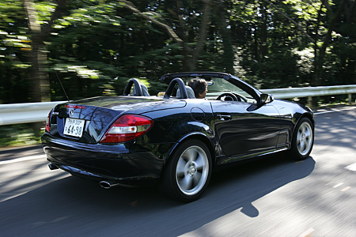 メルセデスベンツSLK350（7AT）【ブリーフテスト】 メルセデスベンツ