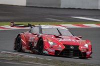 令和最初のレースで勝者となった、立川祐路／石浦宏明組のNo.38 ZENT CERUMO LC500。