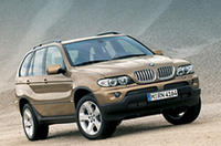 独BMW、マイナーチェンジ版「X5」を公開