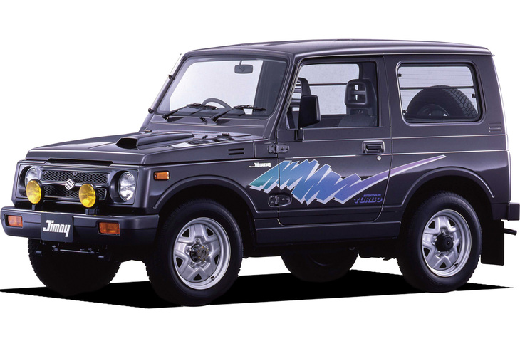 660ccのエンジンを搭載し、1990年に登場したJA11型。リーフサスを持つ最後の「ジムニー」で、特に最高出力が64PSに引き上げられた最終の5型は珍重されるという。