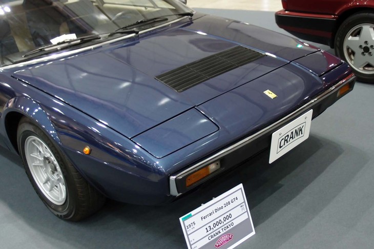 ディーノ208GT4（1975年）／CRANK TOKYO