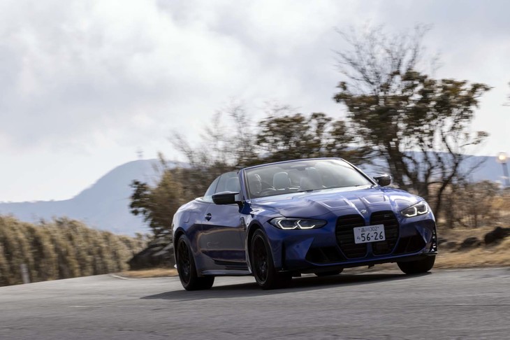 今回は330kmほどの道のりを試乗。燃費は満タン法で7.6km/リッター、車載の燃費計で7.7km/リッターを記録した。