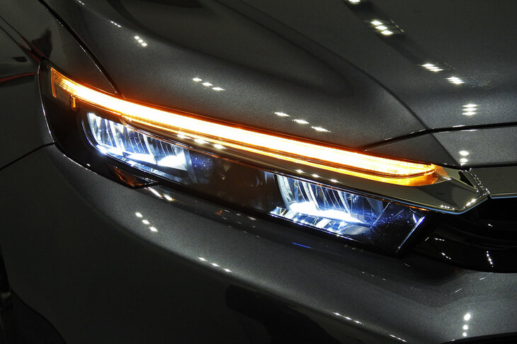 ホンダCR-V e：FCEV（ヘッドランプ）