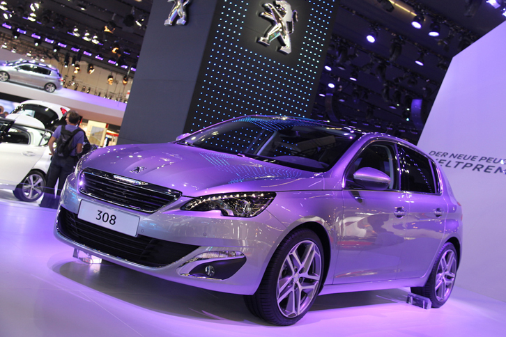 「プジョー308」。写真は、2013年のフランクフルトショーでデビューしたときのもの。