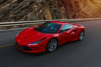 フェラーリF8トリブート