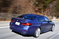 48Vマイルドハイブリッドシステムの11PSという最大回生電力は、駆動力としても生かされ、走行性能を向上させる。