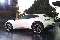 4ドアのスーパースポーツ「フェラーリ・プロサングエ」日本上陸の画像