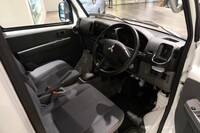 今回はEVとしての基本性能のほか、安全性能も高められた。