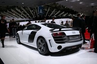 「R8」を軽量・ハイパワー化した「R8 GT」。333台の限定車。
