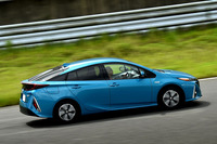 新型「プリウスPHV」は、標準のモーターに加えて、必要時にジェネレーターをモーターとして使ってパワーを供給する「デュアルモータードライブシステム」を搭載する。