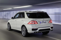 新型「メルセデス・ベンツMクラス」販売開始の画像