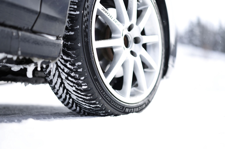 「クロスクライメート3スポーツ」は、18インチから21インチまでの全27サイズをラインナップ。