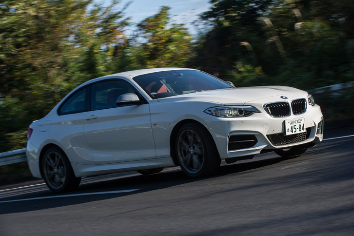 BMW M240iクーペ