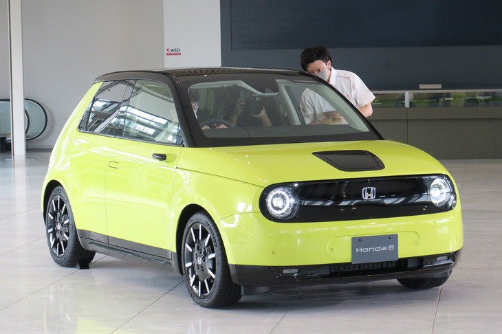 ホンダeアドバンス（エクステリア）