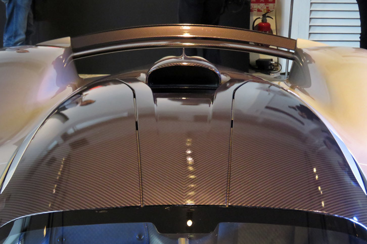 アストンマーティン・ヴァルキリー（エアインテーク）