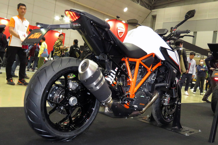 KTM1290スーパーデュークR