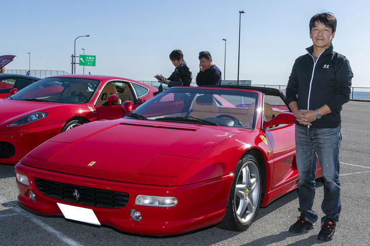 hideさん（49）の「F355GTS」。Z32型「日産フェアレディZ」や「トヨタS2000」「ホンダ・ビート」などを乗り継いだカーマニア！