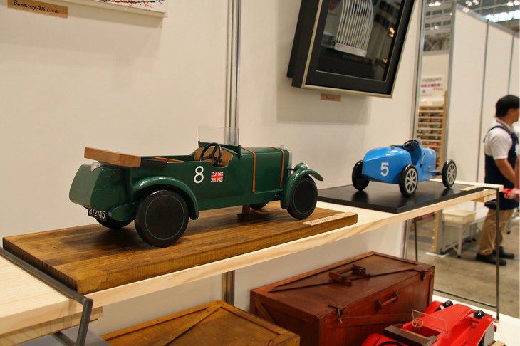 GREEN GRASS CLASSIC CAR MATEのブース