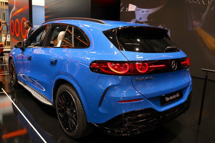 「メルセデス・ベンツGLC」。欧州メディアによれば、ライバルは「BMW iX3」　「アウディQ6 e-tron」「テスラ・モデルY」などだ。