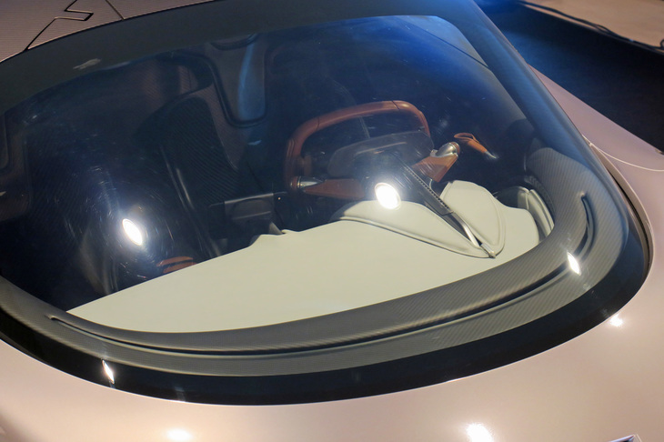 アストンマーティン・ヴァルハラ（エクステリア）