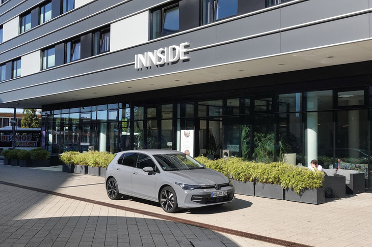 フォルクスワーゲン・ゴルフeTSIライフ