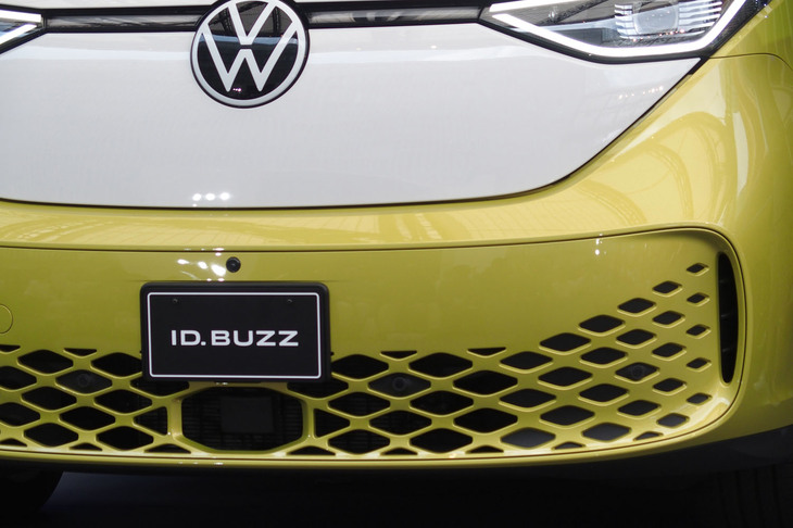 フォルクスワーゲンID.Buzz（フロントバンパー）