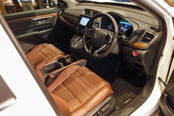 ホンダCR-V（ハイブリッド車のインテリア）