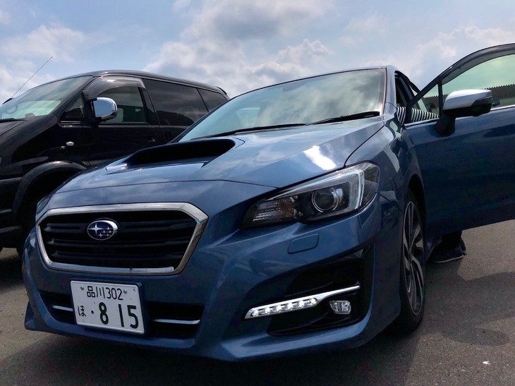 最後に紹介するのは、今回はるばる十勝まで一緒に来た「スバル・レヴォーグ」です。この長距離を安全に楽しく移動できたのはレヴォーグのおかげです。ありがとう！