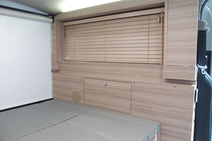 キャラバンMYROOMローンチエディション（木目調サイドトリム）