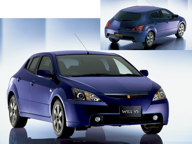 「WiLL」プロジェクトでは都合3台のコンパクトカーが開発・販売された。写真はスポーティーなスタイルが特徴の「WiLL VS」。