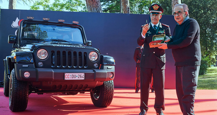 2018年6月26日、カラビニエリへの「ジープ・ラングラー」納車式に臨席したセルジオ・マルキオンネ氏。彼にとってこれが公の場へと姿を現した最後となった。