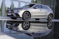 プラグインハイブリッドの「メルセデス・ベンツAクラス／Aクラス セダン」登場