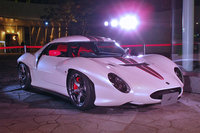 発表会場には、「ロータス・エキシージ」をベースに制作された「kode9GT」も展示された。こちらは、今回が世界初公開。