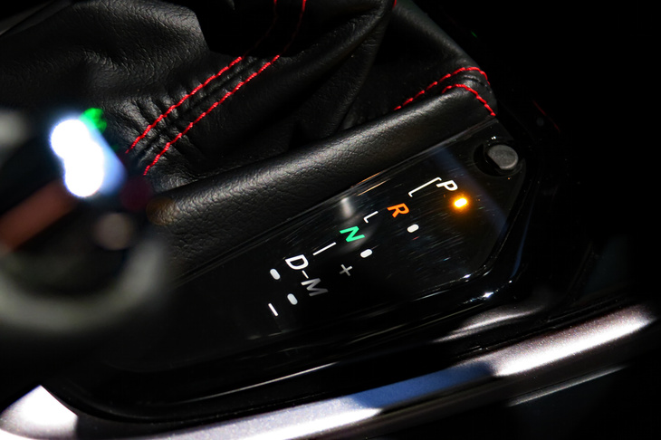 スバルBRZ（センターコンソール）