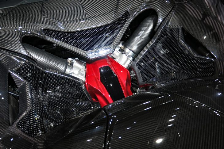 ホンダNSXタイプS（エンジンセンターカバー）