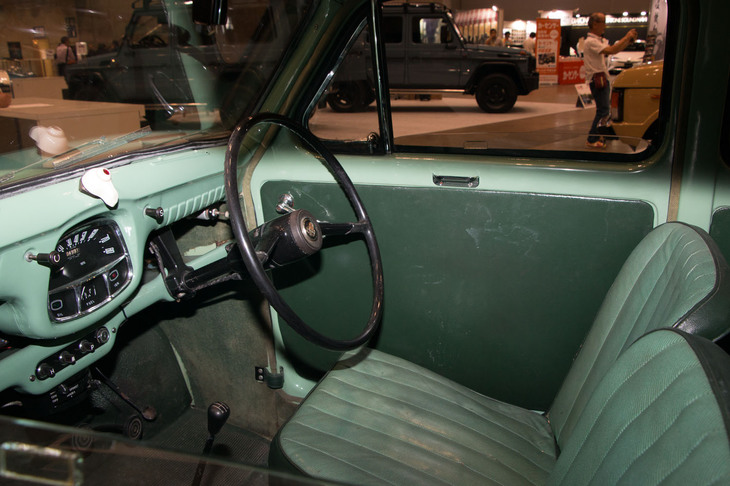 オースチンA35 2ドア サルーン（1959年）／MINI＆Bug