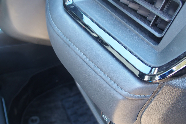 ホンダWR-V Z＋ブラックスタイル（インストゥルメントパネル）