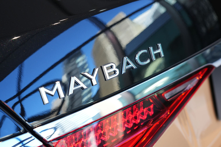 Limited Edition Maybach by Virgil Abloh（リアのバッジ）