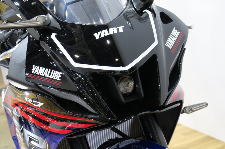ヤマハYZF-R7（YSP限定YAMALUBE外装セット装着車）